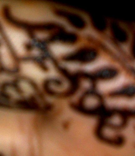 my hubbys name writen wid mendi for my weddng