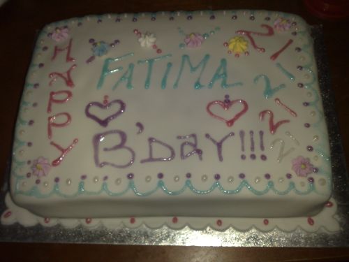 da CAKE!! I rote al dat =P want sum?