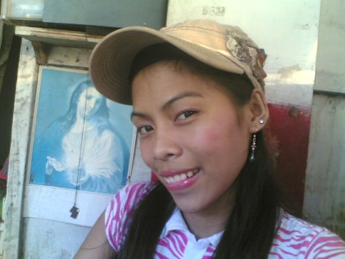 Pinkywhite