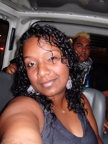 Queens "glamourous party"